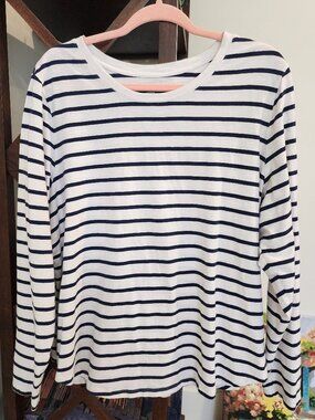 Old Navy Striped Long Sleeve Tee Women’s XXL Navy White Casual Classic